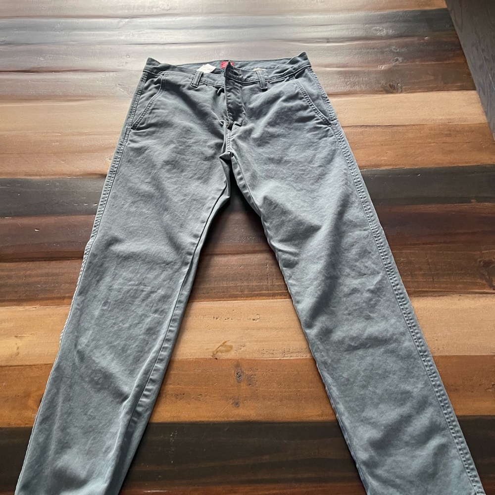 Levi's Men's Blue Khaki Chinos